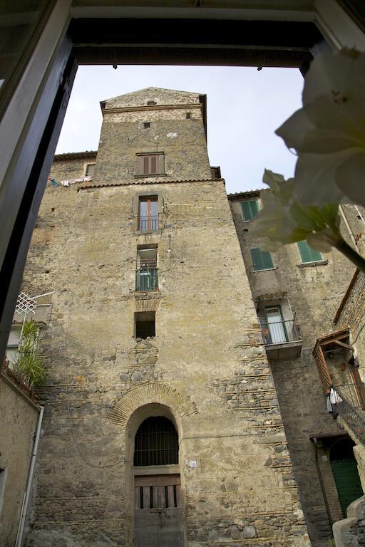 La Colombaia Nel Castello Apartment Bracciano  Cameră foto